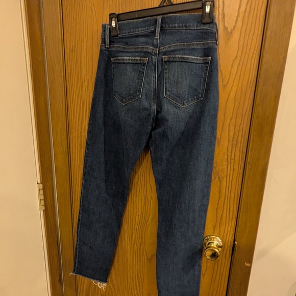 LOFT Comfort Stretch Distressed Hem Classic Blue Jeans- SIze 25/0 - Picture 4 of 5